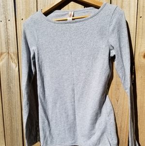 Long sleeve Tshirt gray, size L, No Boundaries